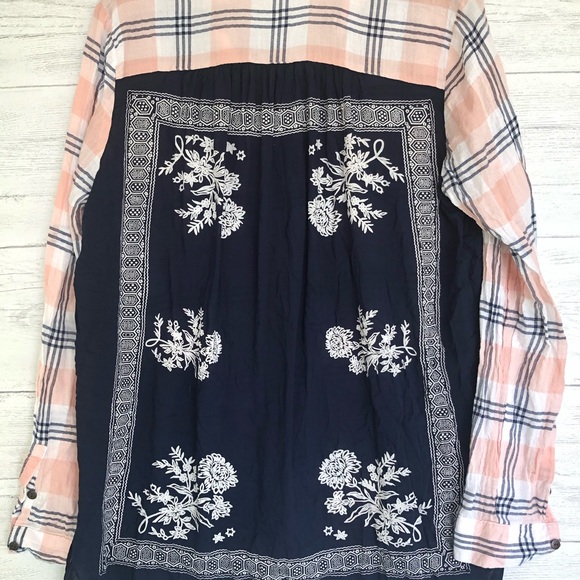 Free People Behind The Funnel Pink Plaid Buttoned - Picture 5 of 16